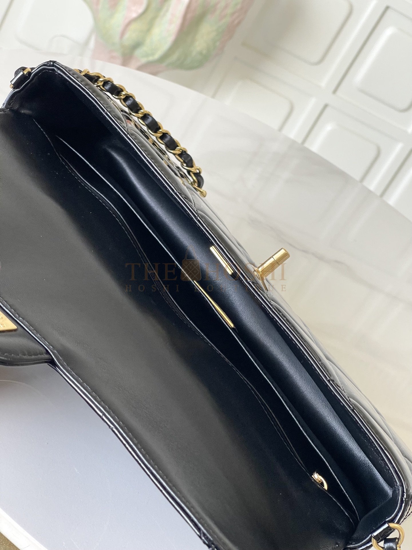 Ch**el CH 25K Patent Flap Handle Bag AS5807 Black 12×29×5 cm